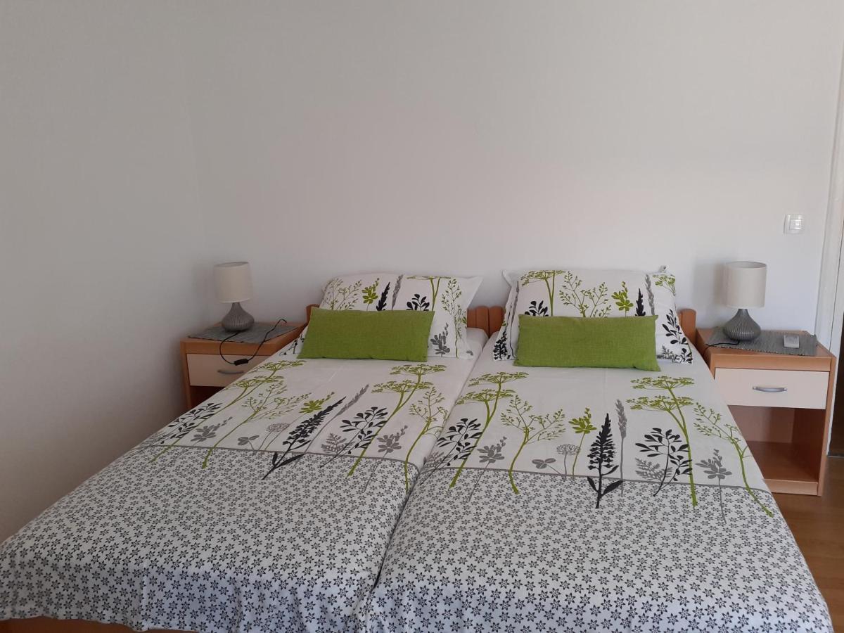 הוילה פונאנט House Marija Island Krk מראה חיצוני תמונה